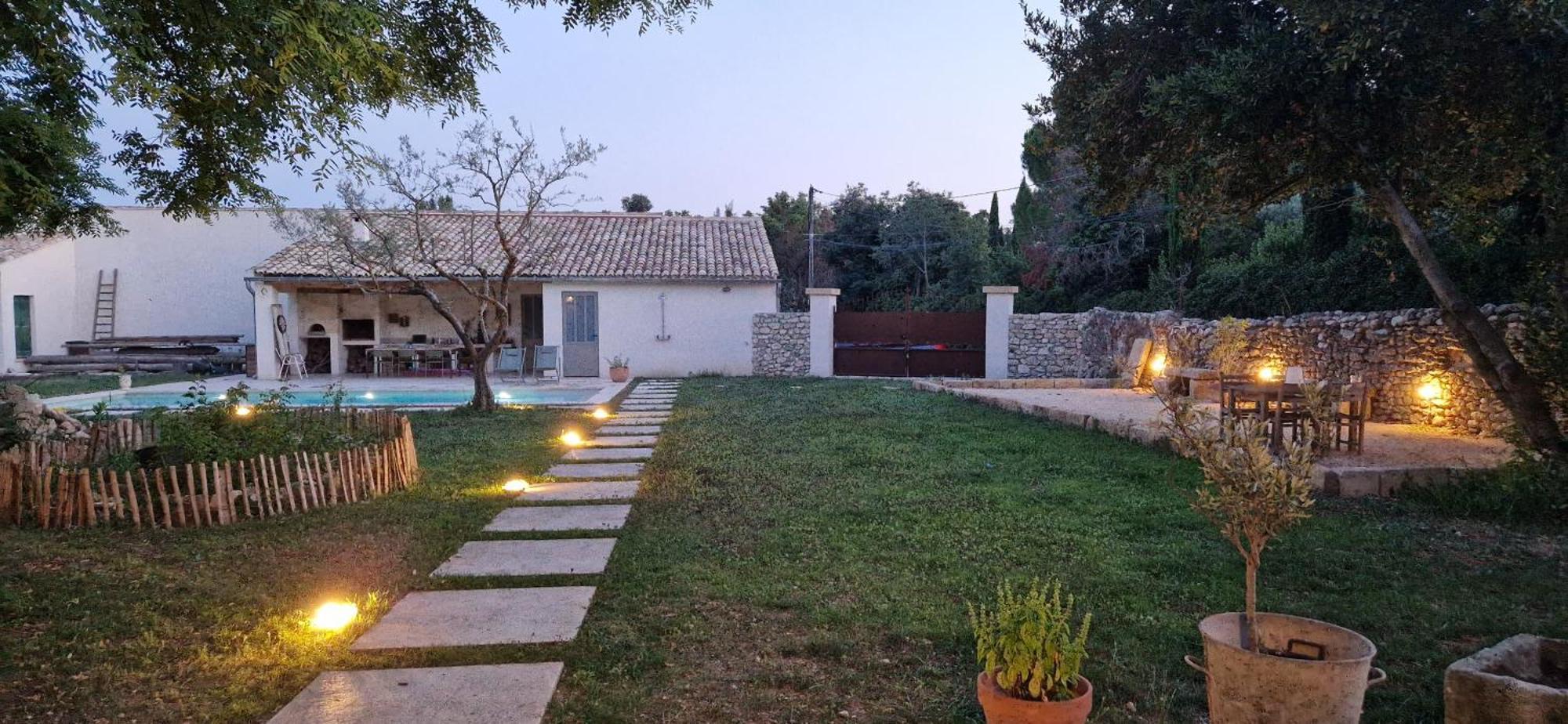 Appartement Dans Un Mas Provencal Renove Saint-Hilaire-dʼOzilhan Exterior foto